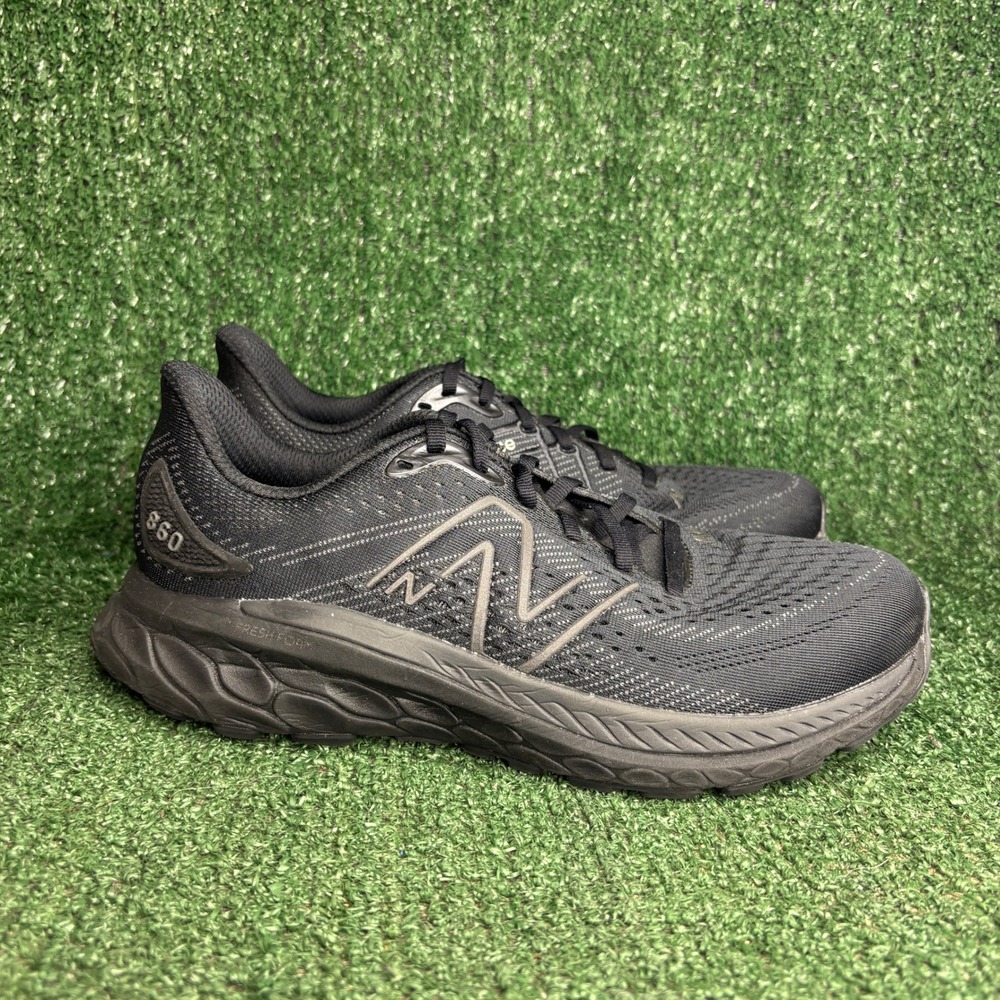 New Balance 860 v13 Fresh Foam X Athletic Running Sneaker Black Mens 8 2E Wide